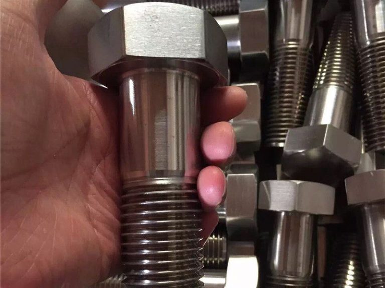 incoloy 825 ar 2.4858 الفولاذ المقاوم للصدأ الترباس المسمار السحابة inconel718 en2.4668