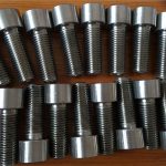 incoloy 926 en1.4529 uns n08926 السحابة برغي الرأس